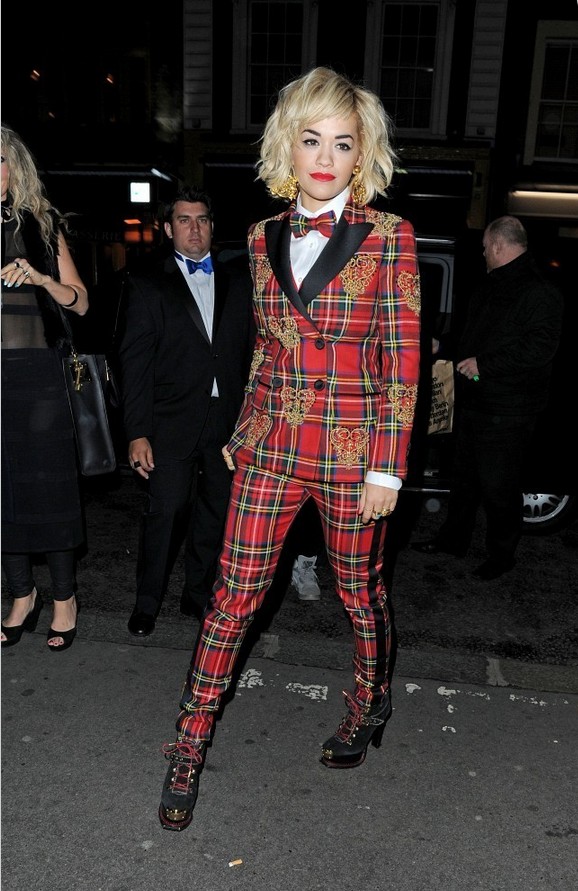 Rita-Ora-Red-Plaid-Moschino-Pantsuit.jpg