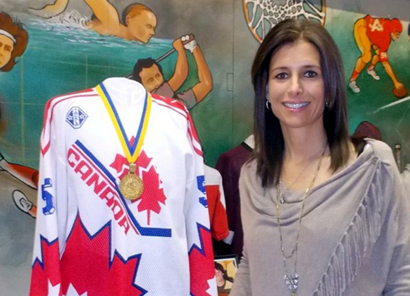 2Rheaume-At-Hall-of-Fame.jpg