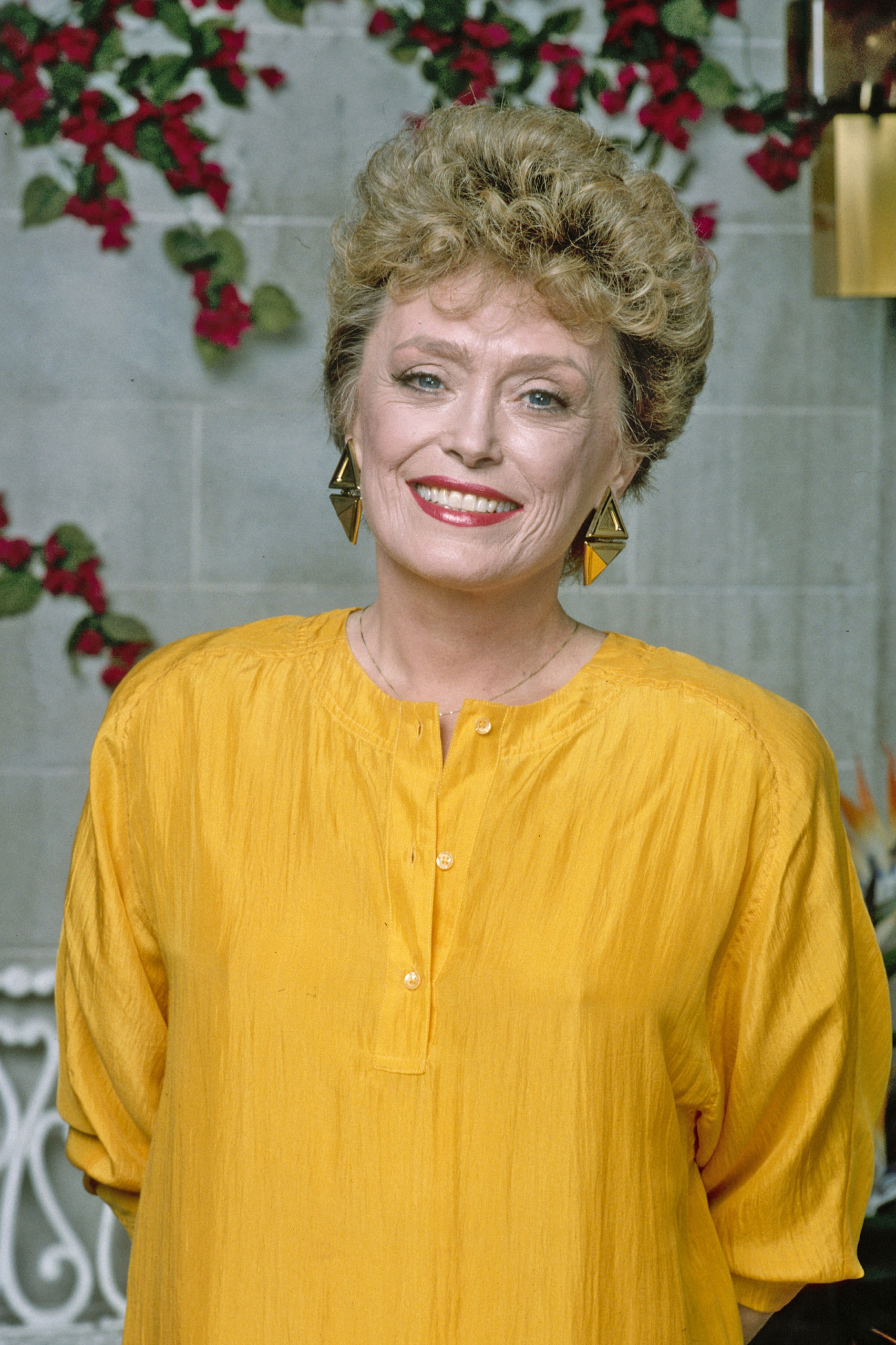 Blanche-the-golden-girls-19704456-1705-2560.jpg