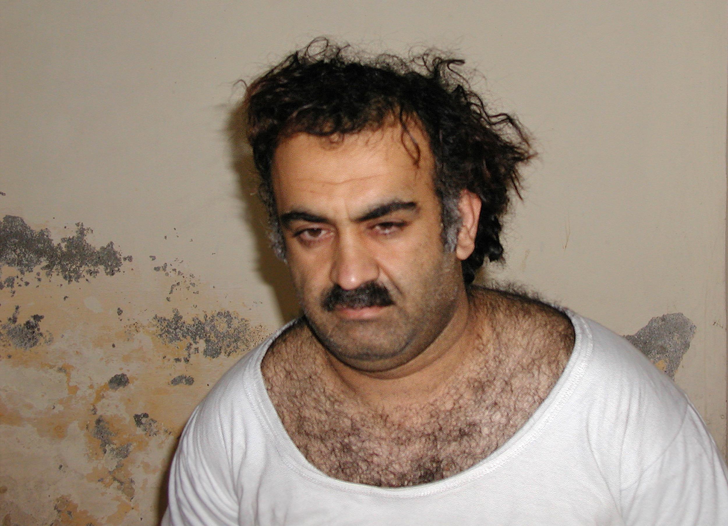 Khalid_Shaikh_Mohammed_after_capture.jpg