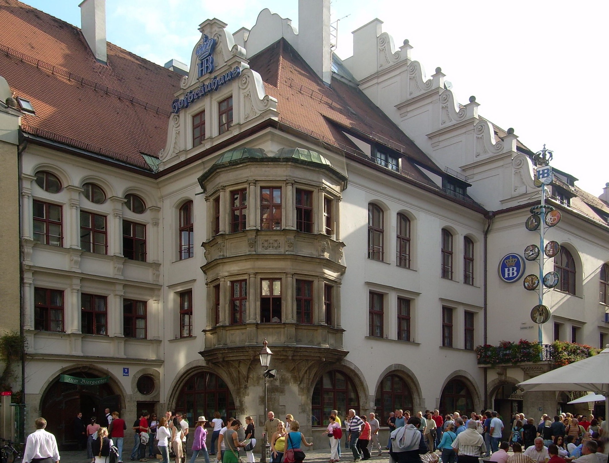 Hofbrauhaus.JPG