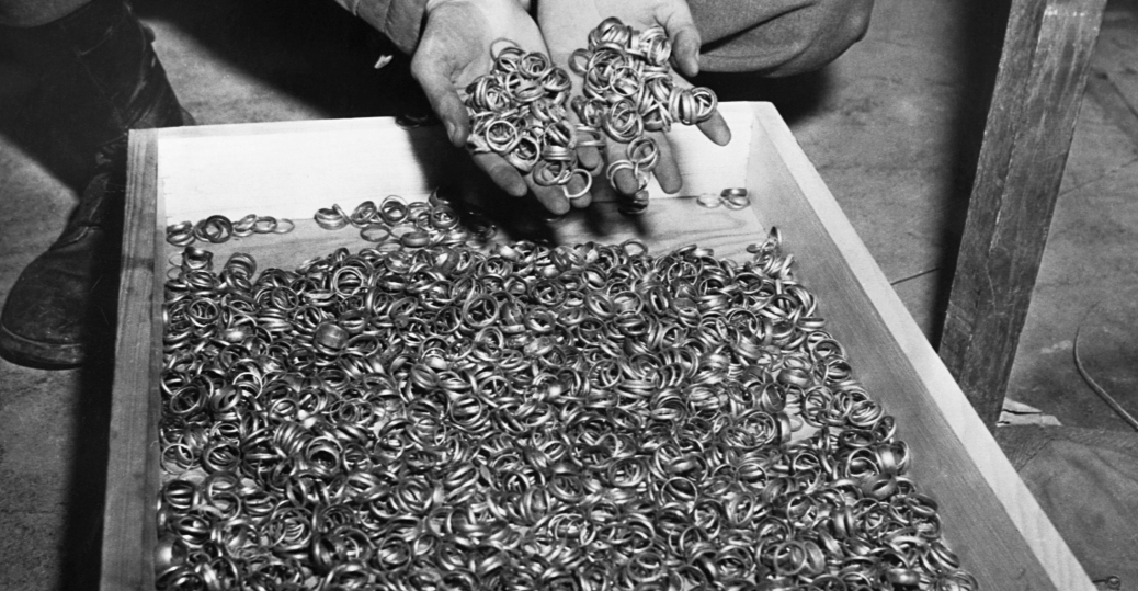 wedding-rings-holocaust-P.jpeg