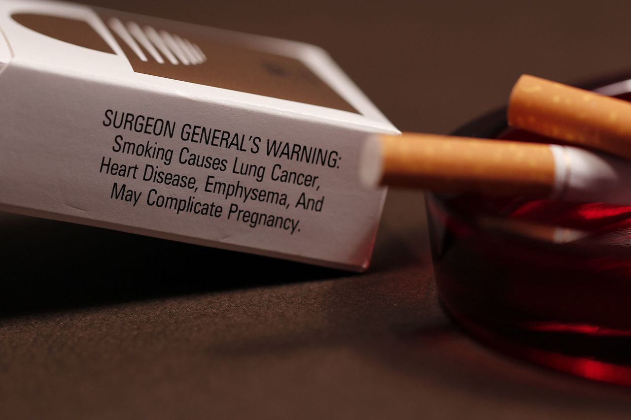 1280px-Surgeon_General%27s_warning_cigarettes.jpg