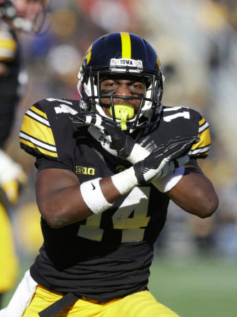 Desmond-King.png