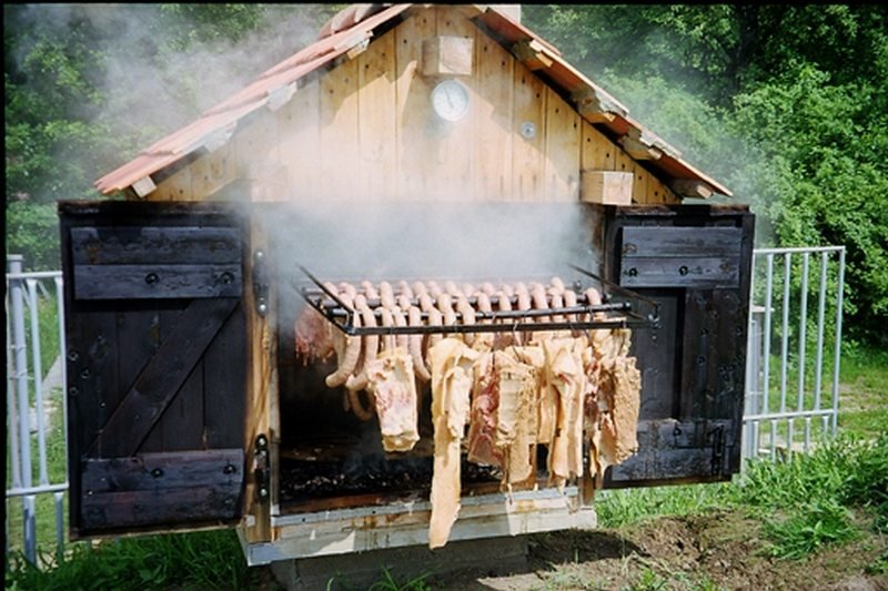 smokehouse9.jpg