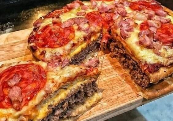 PIZZA-BURGER-PIE-564x394-1.jpg