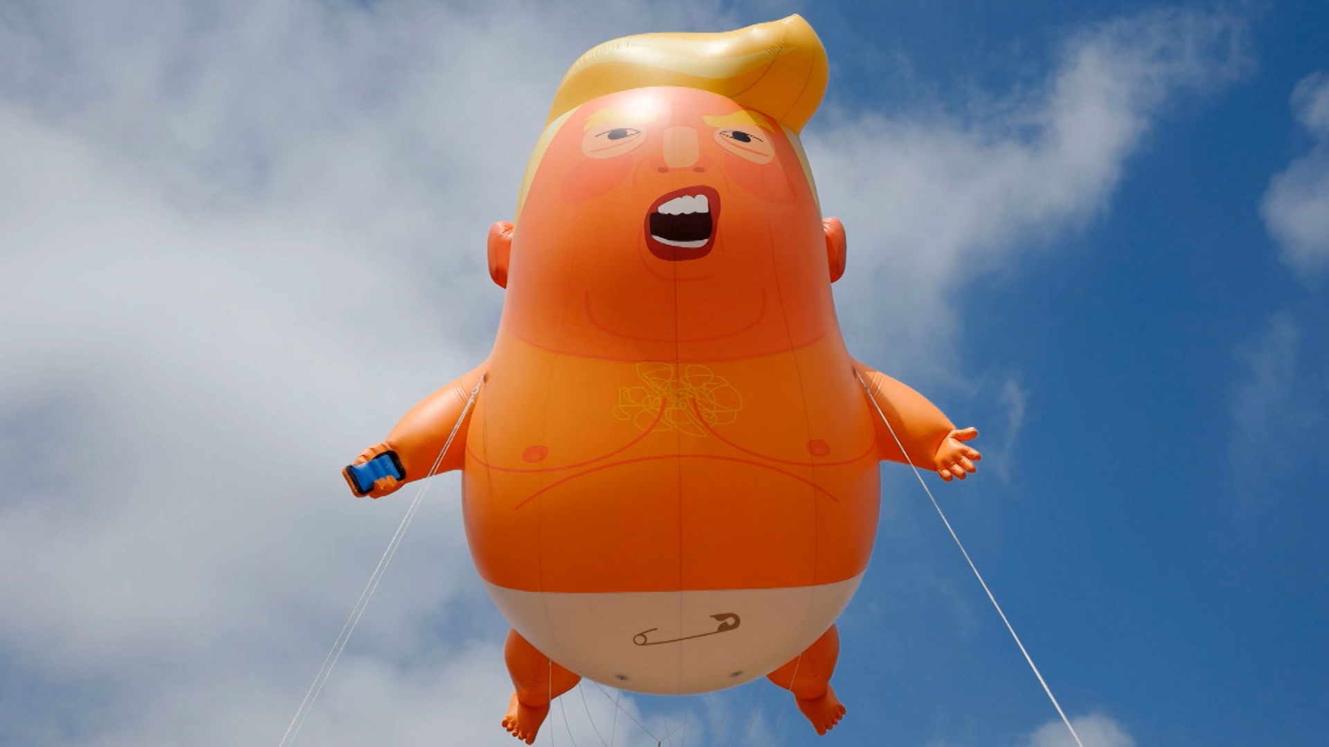 190702170740-trump-baby-balloon-washington-permit-july-fourth-lead-vpx-00000529.jpg