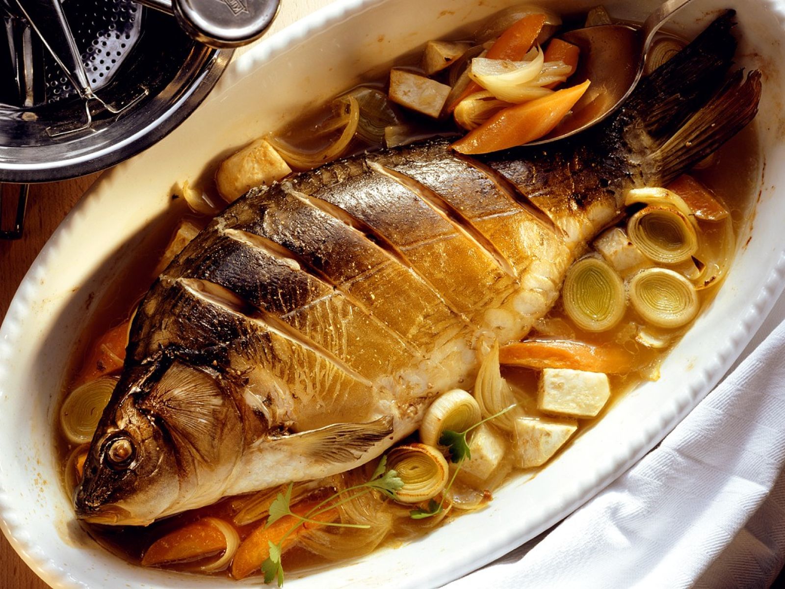 baked-carp-562828.jpg