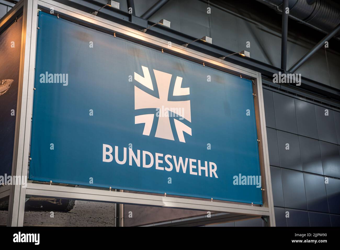 the-logo-of-bundeswehr-in-leipzig-germany-2JJPM90.jpg