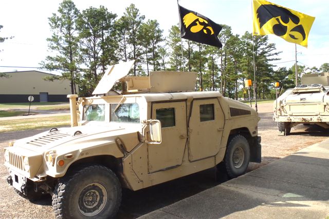 HawkeyeHumvee.jpg