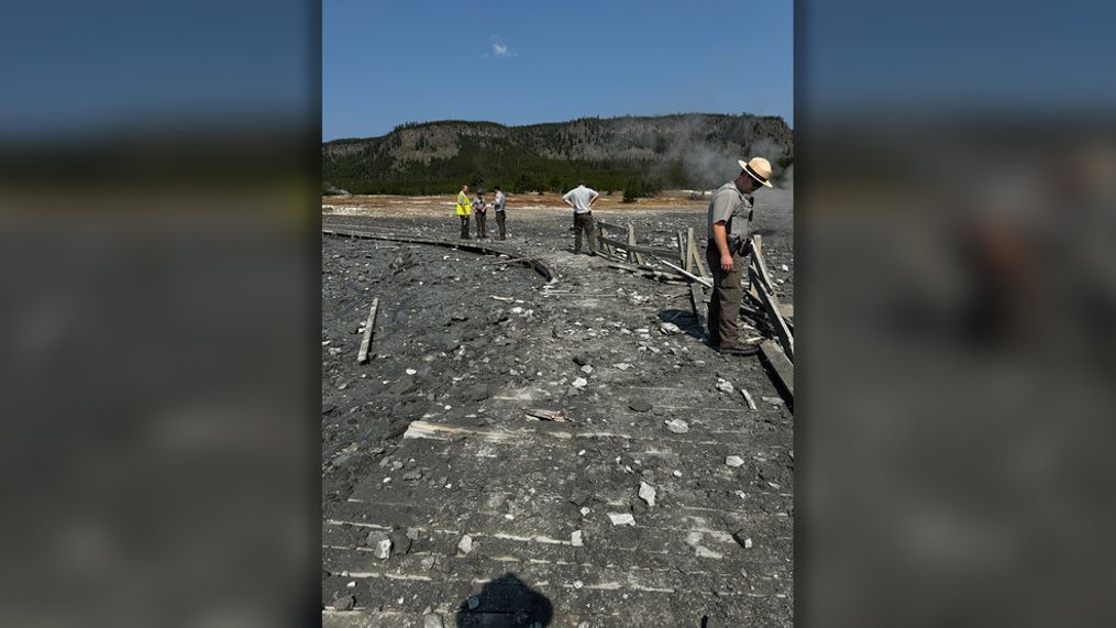 73a38e51-a7d1-4090-872d-9c0cdf428384-large16x9_YellowstoneNationalParkBiscuitBasin.jpg