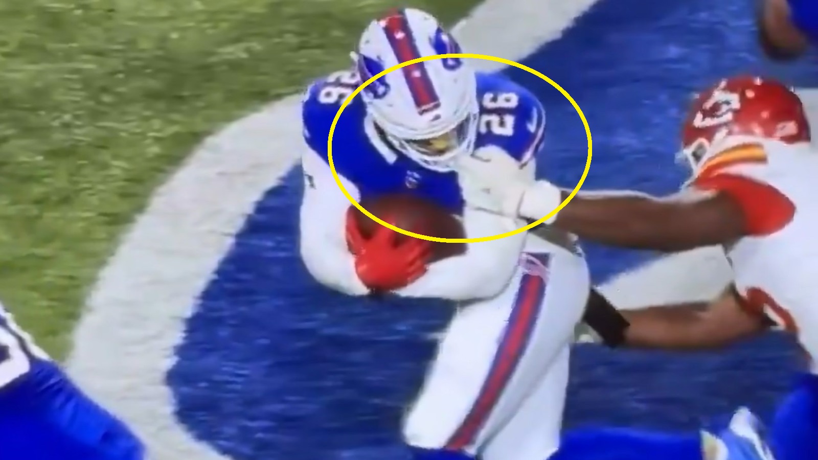 chiefs-bills-facemask.jpg