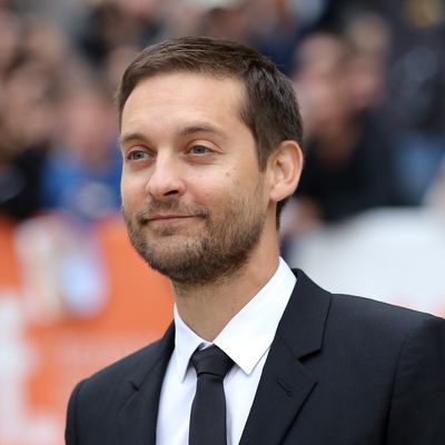 385384ca97066eef41996d1429b4eaf8f9-16-toby-maguire-2.rsquare.w400.jpg
