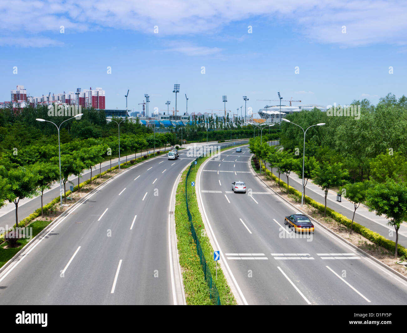 six-lanes-street-in-beijing-china-D1FY5P.jpg