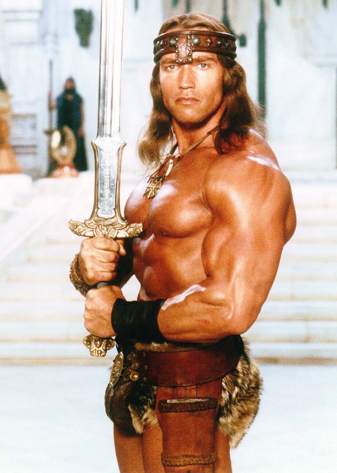 Arnold-Schwarzenegger-title-character-Conan-the-Destroyer.jpg