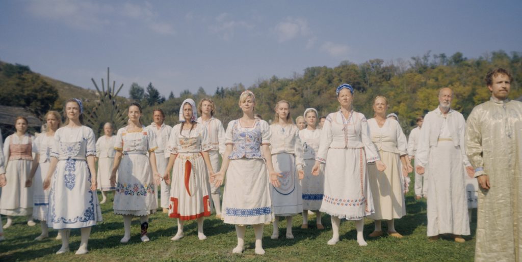 outfits_costume_midsommar-1024x515.jpg