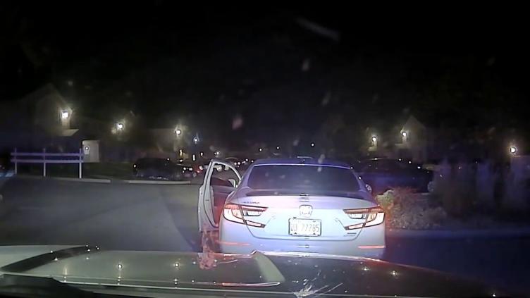 Illinois officer shot during traffic stop, police release shocking video